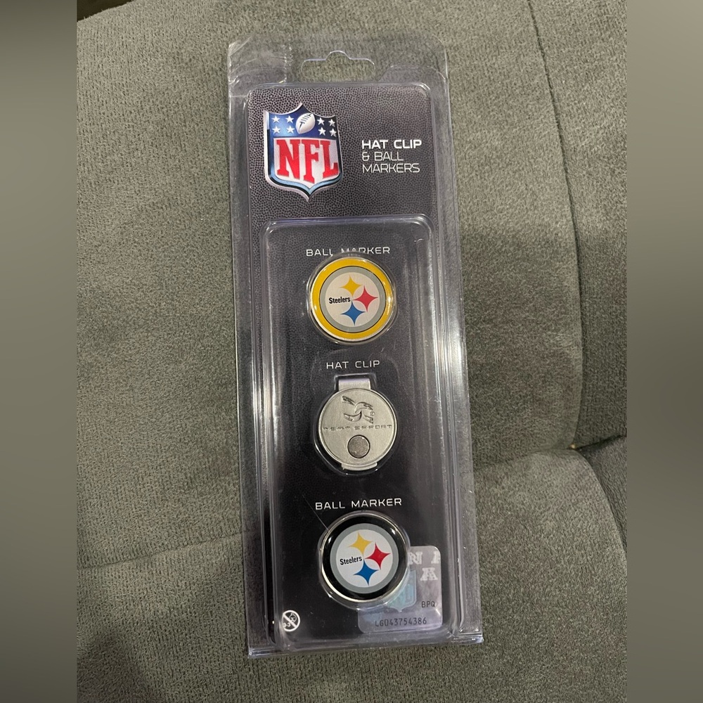 NFL Steelers Hat Clip & Ball Markers - Yellow, Black, Silver